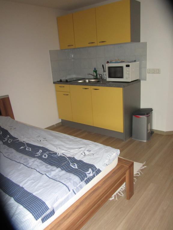 Apartments Andrea Kiel Zirndorf Eksteriør bilde